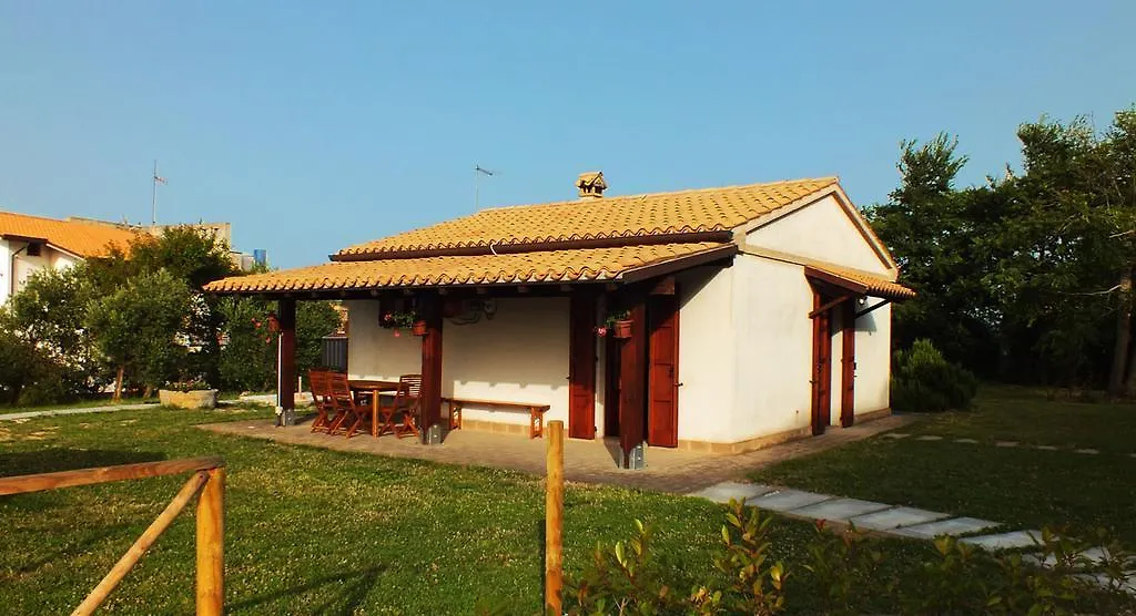 Agriturismo La Casa Della Lavanda - Il Rustico Marina di Montemarciano Farm stay